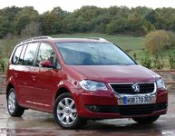 Volkswagen Touran restylé : légèrement mieux