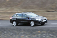 Renault Laguna Estate : break sur le look