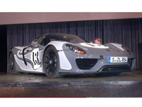 Porsche montre une 918 Spyder de pré-série au Nürburgring