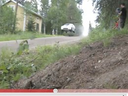 video-WRC-Finlande-Hirvonen-saute-saute-saute-59182.jpg