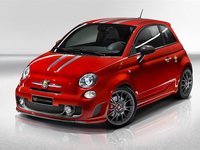 Abarth 695 Tributo Ferrari: 35500 euros au Royaume-Uni