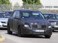 Spyshot : le Prochain Mercedes Classe B en version...Taxi