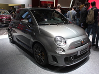 En direct du Mondial 2012 - Abarth 595 et 695 Edizione Maserati : pour le look 