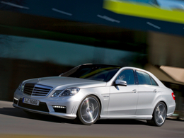 La-Mercedes-E63-AMG-se-convertit-au-V8-5-5l-biturbo-70376.jpg