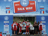 Holowczyc vainqueur du Silk Way Rally