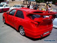 Saucisse du vendredi : Seat Toledo rhinoféroce