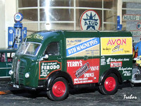 Miniature : 1/43ème - AUSTIN K8 Three way