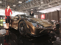 Salon de Tokyo : Mitsuoka Orochi Kabuto en clair