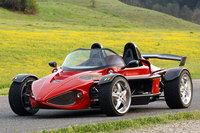 Deronda G400: insecte à moteur V8