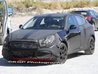 Surprise : la future petite Dodge cache une Alfa Giulietta