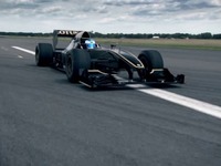 Top Gear : Clarkson essaie une F1 Lotus (avec l'aide de Jean Alesi)