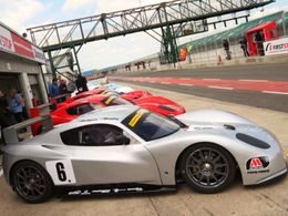 La Chevron GR8 bientôt en GT4 et bonne pour la route