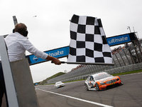 DTM/Zandvoort - Paffett et Mercedes s'imposent