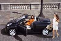 Lolita Lempicka, une nouvelle finition sur la Nissan Micra C+C