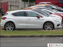 La-Citroen-DS4R-de-profil-71163.jpg