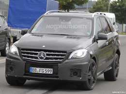 Le-futur-Mercedes-M63-AMG-se-decouvre-71177.jpg
