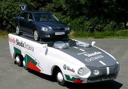 Une-Skoda-unique-sur-le-Tour-de-France-47163.jpg