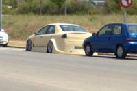 Saucisse du vendredi : Renault Laguna salsa del démon