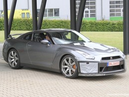 La-Nissan-GT-R-va-devenir-egoist-60820.jpg