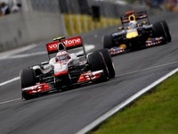 Button : « Mettre la pression sur Red Bull » 