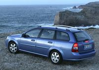 Daewoo Nubira SW : Daewoo cède à la mode des breaks esthétiques