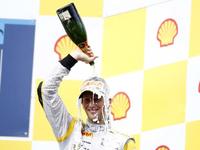 GP2 Spa Course 1 : Vietoris gagne, Grosjean aussi. Il est le champion 2011 de GP2