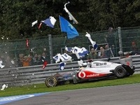 Whitmarsh : Hamilton ne doit pas changer 