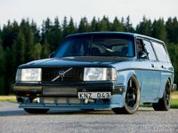 Volvo 245 Dl, le break moche qui arrache