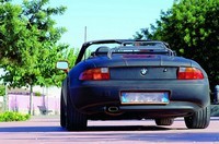 Insolite : Un BMW Z3 recouvert de cuir !!