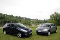 Peugeot 3008 vs Nissan Qashqai : à la croisée des chemins