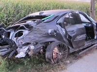 Une BMW M5 G-Power Hurricane totalement crashée par un conducteur français