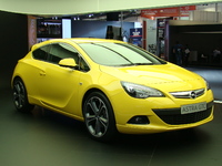 Vidéo en direct du salon de Francfort : Opel Astra GTC, il va y avoir du sport