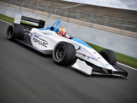 Mondial de Paris 2010 / Sport auto écolo : l’Electric Formula EF01 qui décoiffe
