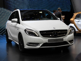 Salon de Francfort 2011 Live - Vidéo - Nouvelle Mercedes Classe B, montée en gamme