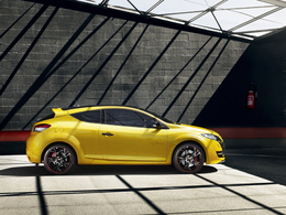 Renault-Megane-R-S-Trophy-la-production-sera-doublee-72568.jpg