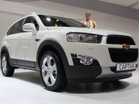 En direct du Mondial de Paris 2010 : Chevrolet Captiva, restylé pour s'affirmer