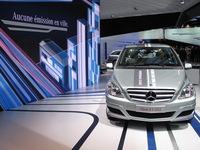 En direct du Mondial de Paris 2010: Mercedes et ses techniques écolos !