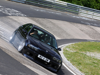 BMW M3 V10, l'outil idéal pour faire fumer les pneus (photos + vidéos)