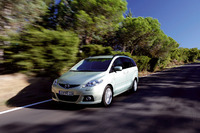 Coup de chiffon sur le Mazda 5