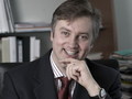 En direct du Mondial de l'auto 2010 : ITW Daniele Schillaci, président de Toyota France : "La FT-86 sera la première d'une lignée"