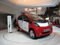 Mondial de Paris 2010 / sondage : 7 Français sur 10 achèteraient une voiture électrique si elle était  au même prix qu'une auto classique !