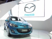 En direct du Mondial de l'auto 2010 : Mazda2 restylée, en attendant Kodo