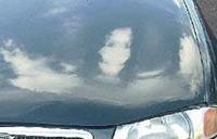 Point info de 15h - le visage de Michael Jackson apparaît sur le capot d'une voiture [Vidéo]