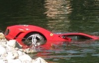 [Vidéo] Une Ferrari F430 ( presque) sauvée des eaux
