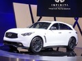 Infiniti va proposer une série limitée du FX Vettel Edition