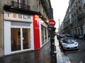 Reportage électrique : la nouvelle concession Tesla à Paris avec le Roadster Sport 2.5 en vedette