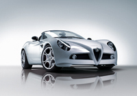 Salon-de-Geneve-Alfa-Romeo-8C-Spider-22709.jpg