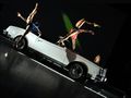 (Minuit chicanes) Dansons autour d'une Cadillac