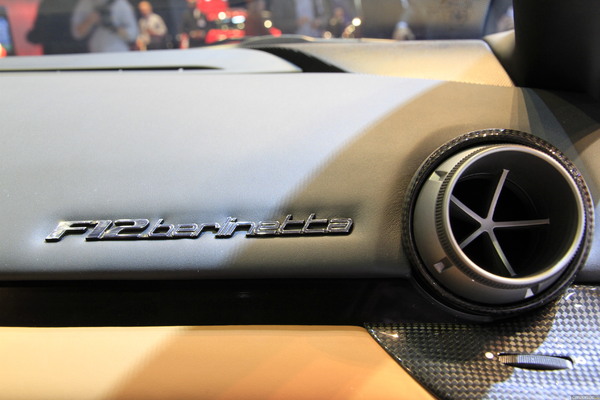 Photo Ferrari F12 Berlinetta 