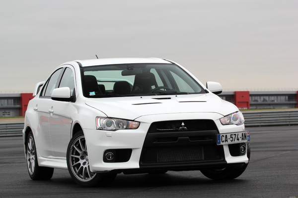 Photo Mitsubishi Lancer Evolution 